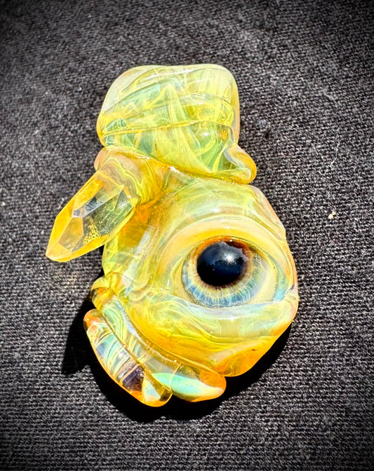 eye pendant